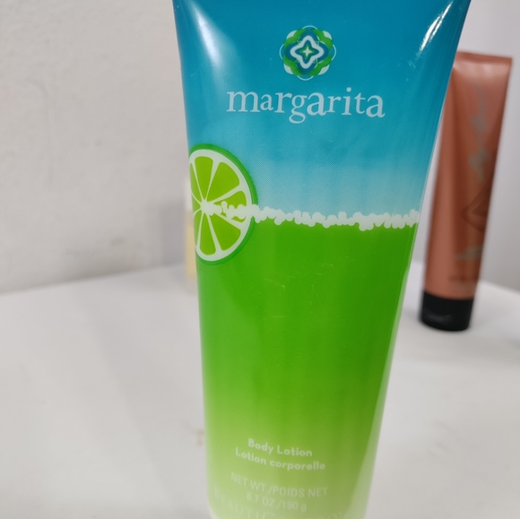 💥FINAL PRICE💥 9PC BeautiControl Lot Masques, Lotions, Scrub and Facial - Picture 7 of 8